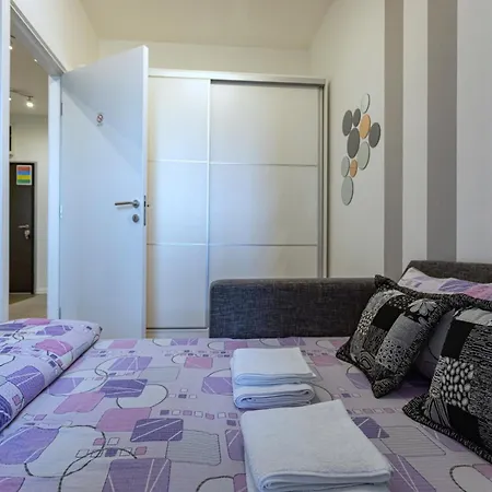 Pleasure Lux Bg * Beograd